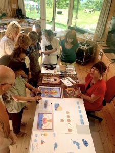 Carmen teaching Thangka drawing & painting techniques during the Thangka Art Retreat in Tuscany, Italy, 2025, by Carmen Mensink
