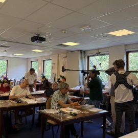 Opnames voor het KRO-NCRV TV-programma Zin in Morgen voor een portret van Carmen Mensink en haar werk