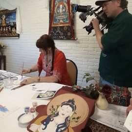 Opnames voor het KRO-NCRV TV-programma Zin in Morgen voor een portret van Carmen Mensink en haar werk