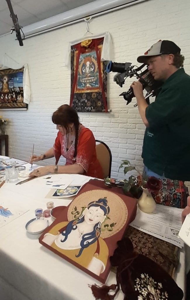 Drawing and Painting Buddhas such as Shakyamuni, Medicine Buddha, Green Tara, White Tara and tibetan mandalas according to traditional buddhist art at the Thangka Painting Summer Retreat in The Netherlands with Carmen Mensink