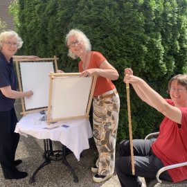 Het maken van een traditioneel thangka canvas en frame