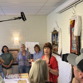 Opnames voor het KRO-NCRV TV-programma Zin in Morgen voor een portret van Carmen Mensink en haar werk