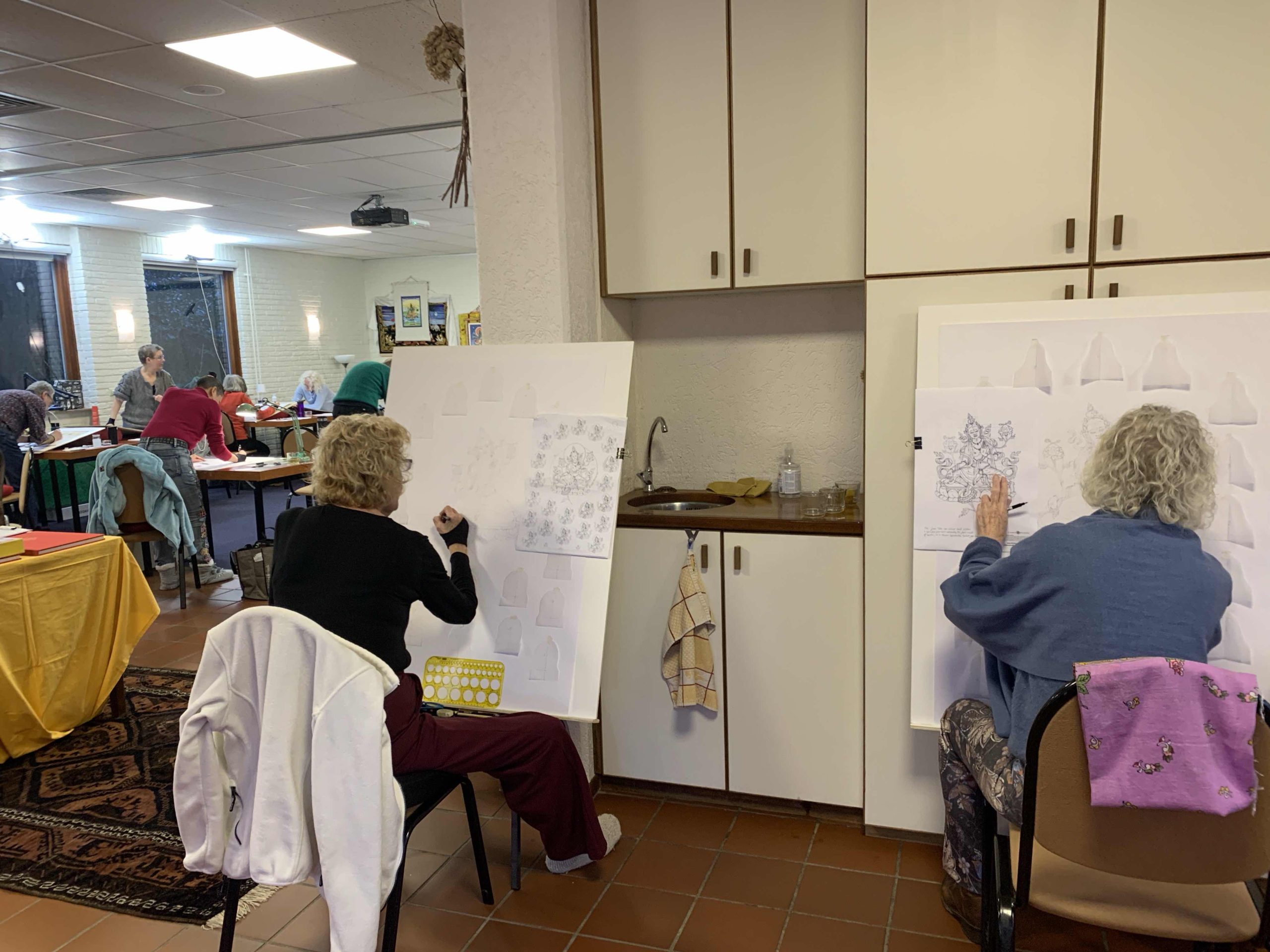 Green-Tara-Thangka-Drawing-and-Painting-Retreat-Maitreya-Instituut-Loenen-Netherlands-with-Carmen-Mensink_32
